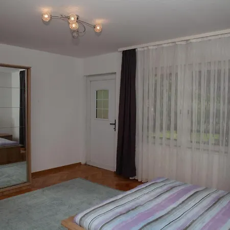 Omar Tatil Evi Saraybosna