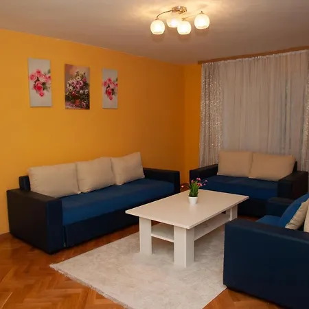 Omar בית נופש *